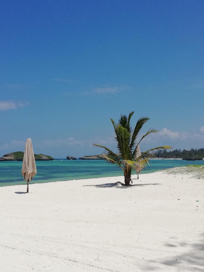 Chiky Villa Watamu Exterior photo